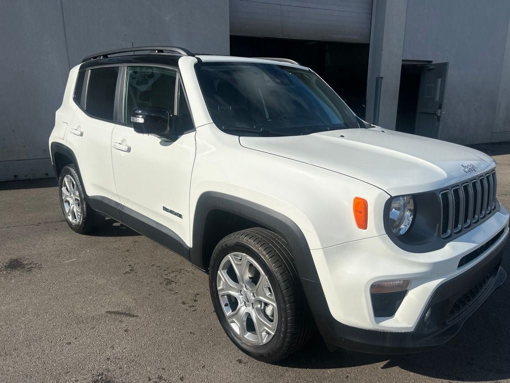 Used 2023 Jeep Renegade Limited AWD/4WD image 8