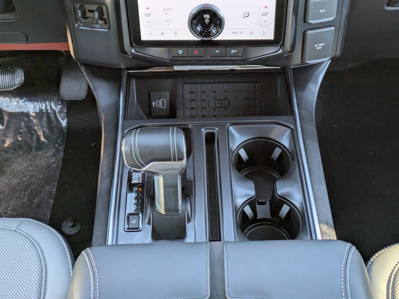 New 2025 Ford F150 Lightning Platinum image 20