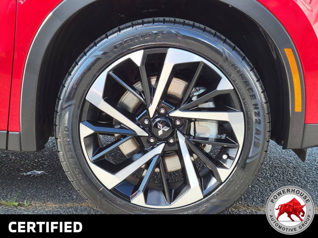 Used 2023 Mitsubishi Outlander SE image 12