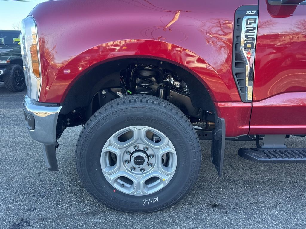 New 2026 Ford F250 XLT w/ FX4 Off-Road Package image 10