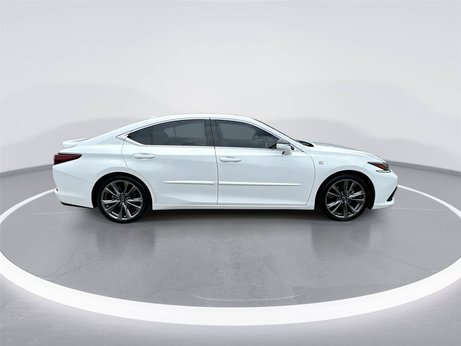 Used 2019 Lexus ES 350 F Sport w/ Accessory Package 2 FWD image 9