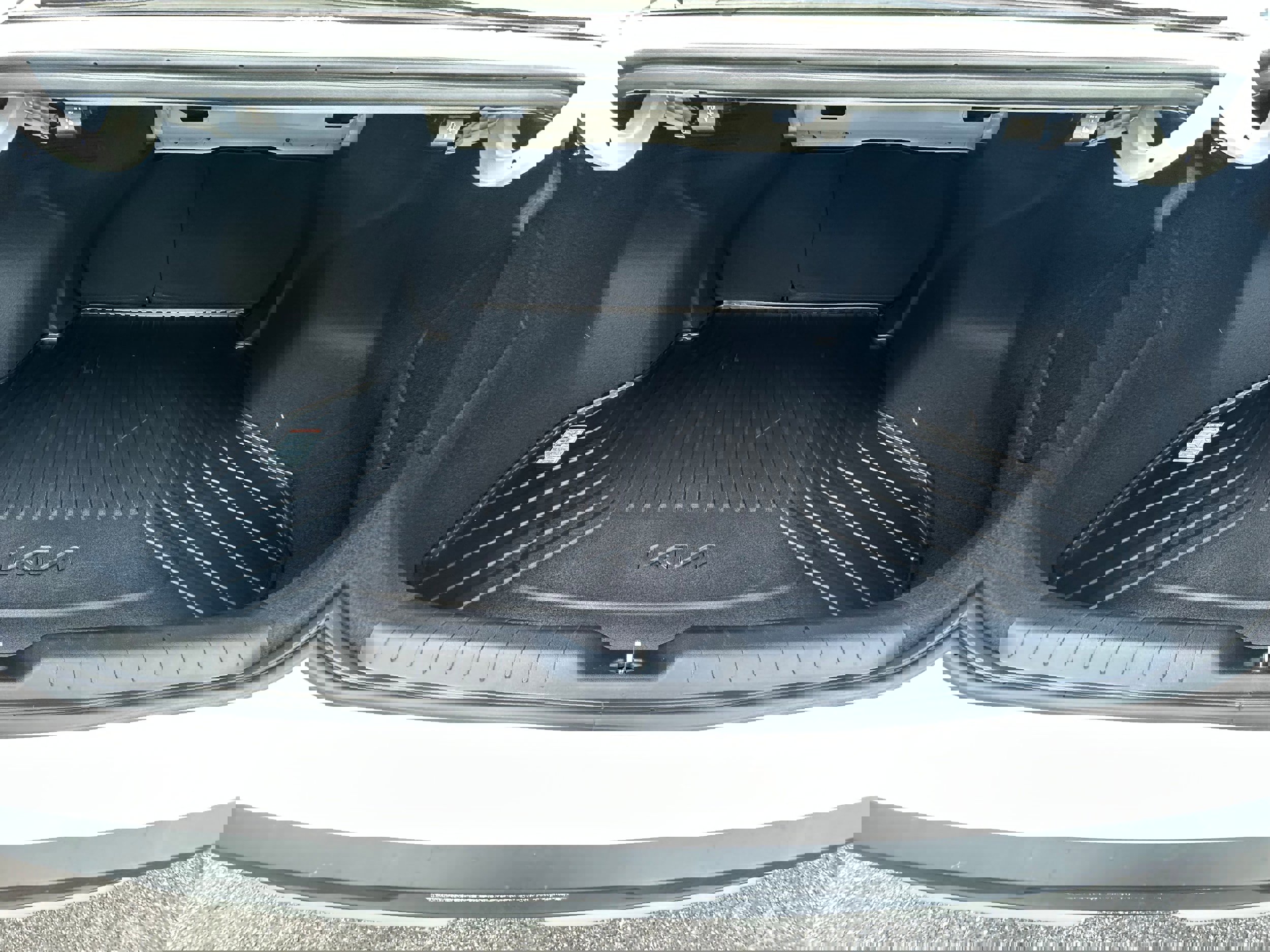 New 2025 Kia K4 EX image 11