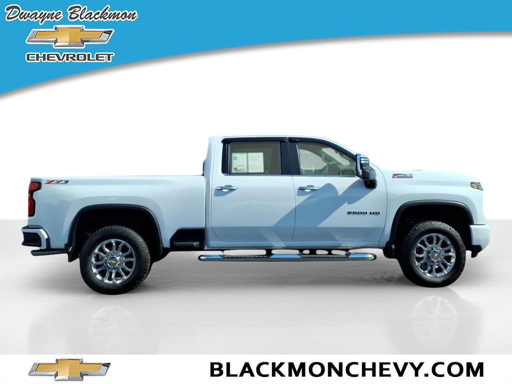 Used 2025 Chevrolet Silverado 2500 LT w/ Z71 Chrome Sport Edition image 7