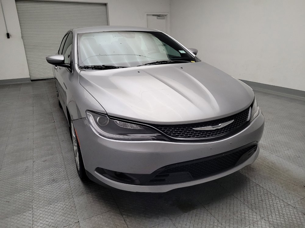 Used 2015 Chrysler 200 S w/ Navigation & Sound Group I FWD image 14