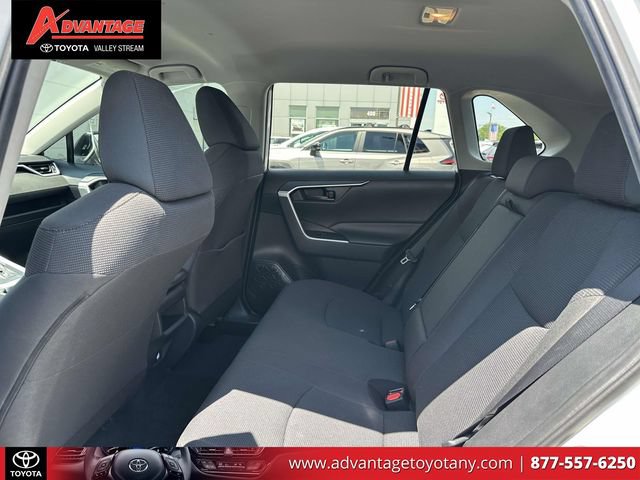 Certified 2019 Toyota RAV4 LE FWD image 14