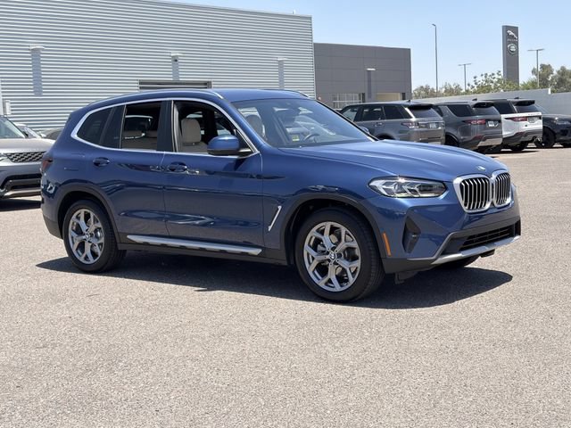 Used 2024 BMW X3 sDrive30i w/ Convenience Package w/ZPA RWD image 4