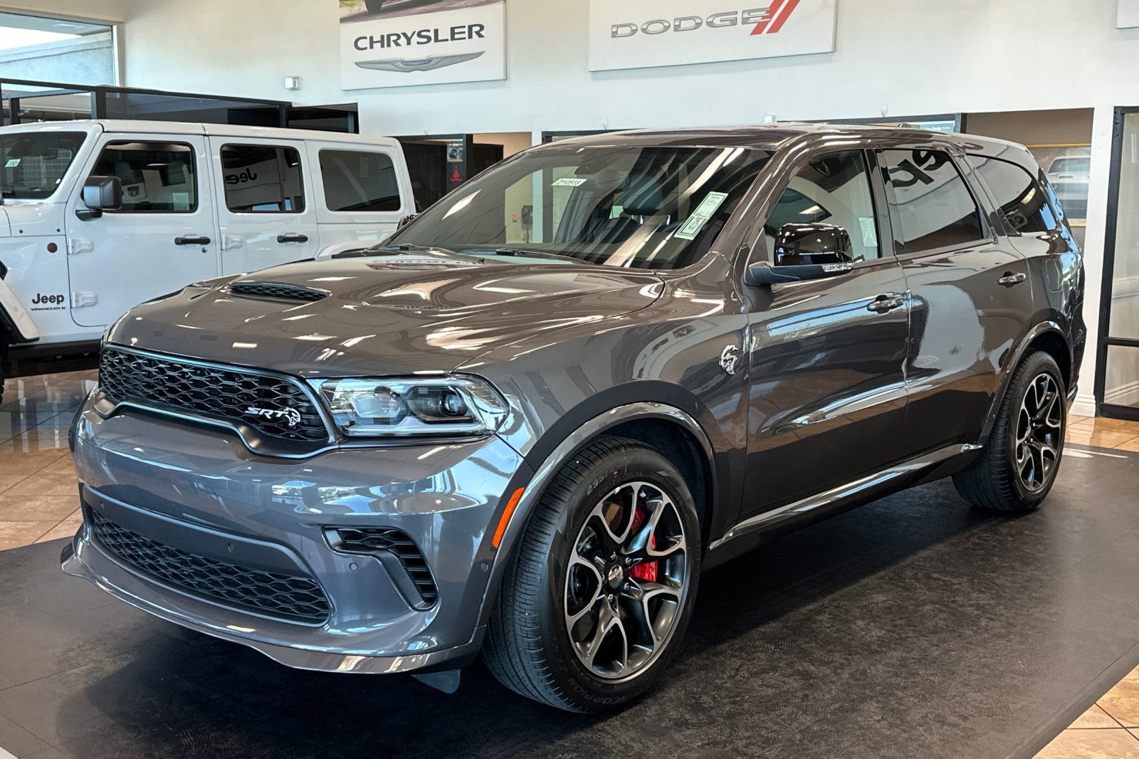 New 2026 Dodge Durango SRT Hellcat w/ 3rd Row Seating Group AWD/4WD image 8