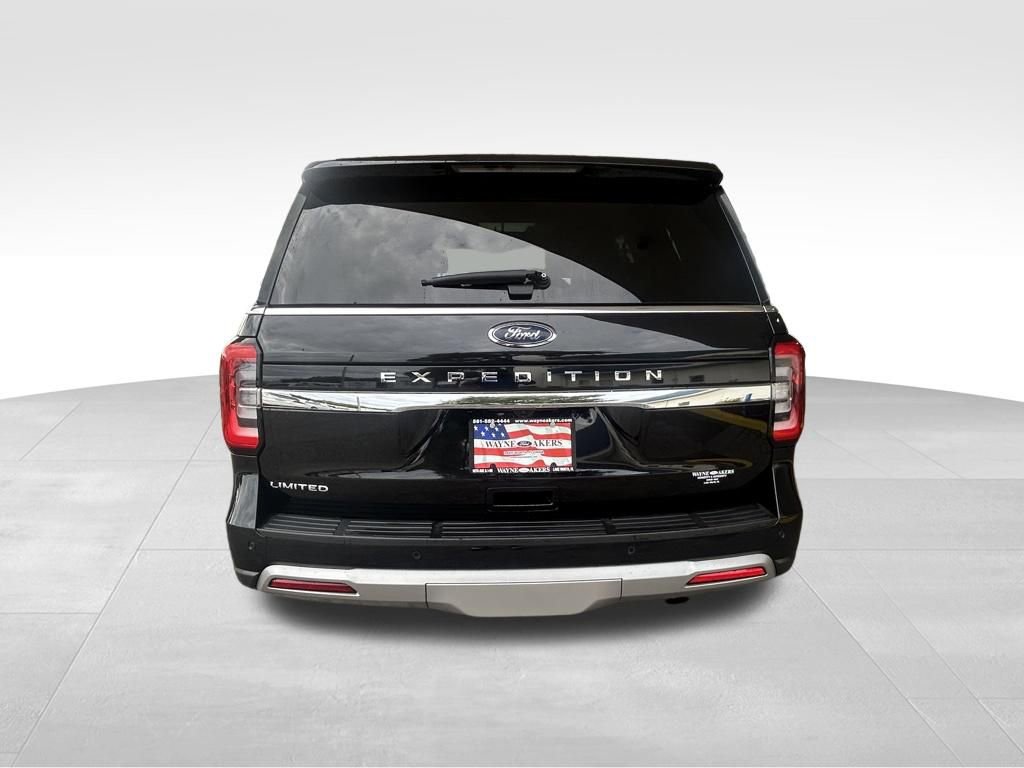 Used 2024 Ford Expedition Limited image 5