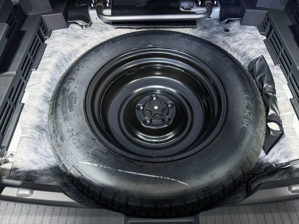 Certified 2026 Nissan Rogue SV AWD/4WD image 32