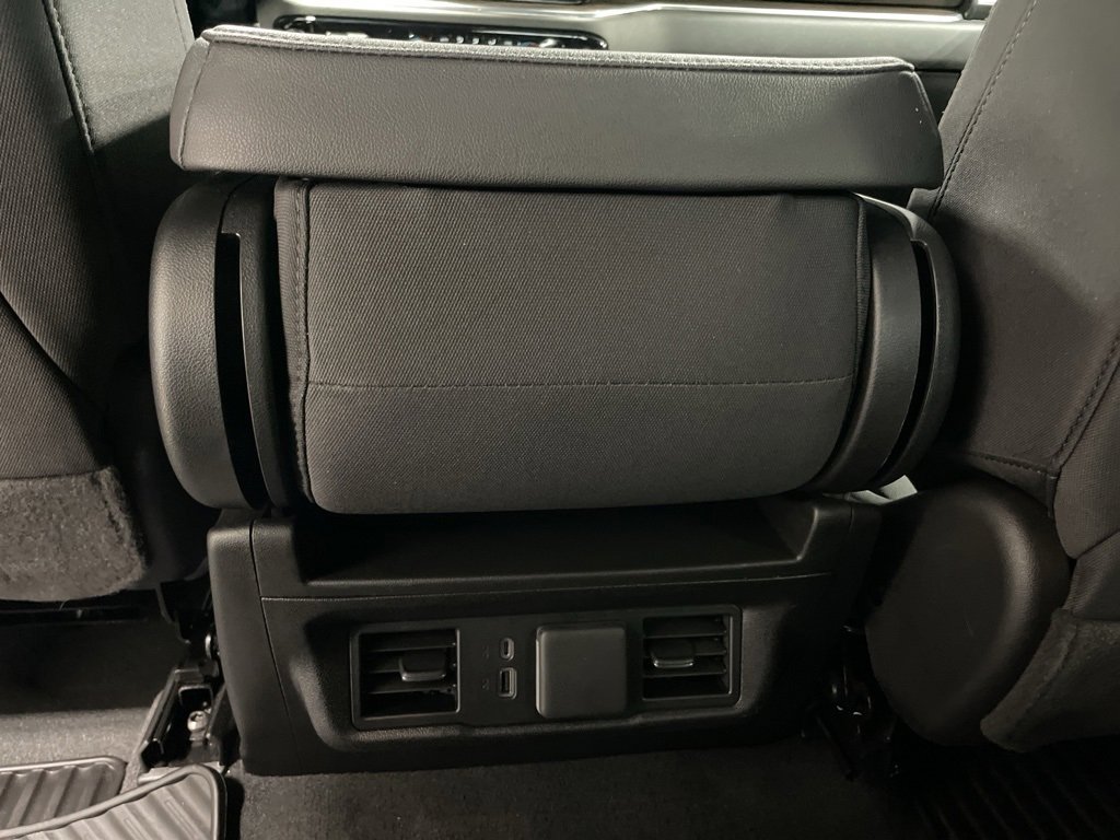 Used 2025 Chevrolet Silverado 1500 LT image 20