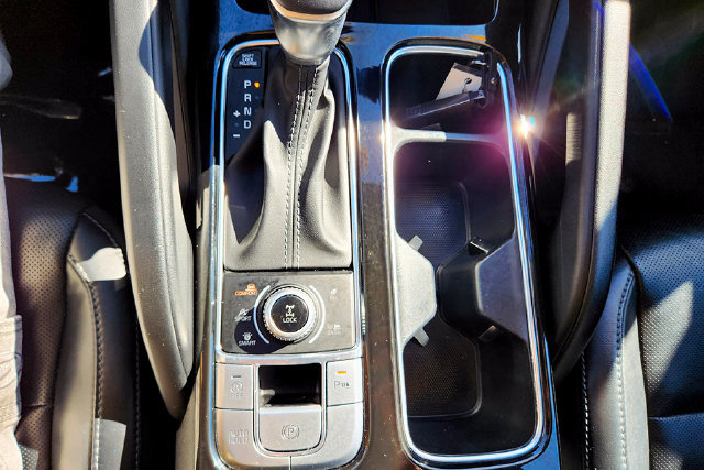 Used 2023 Kia Telluride S AWD/4WD image 15