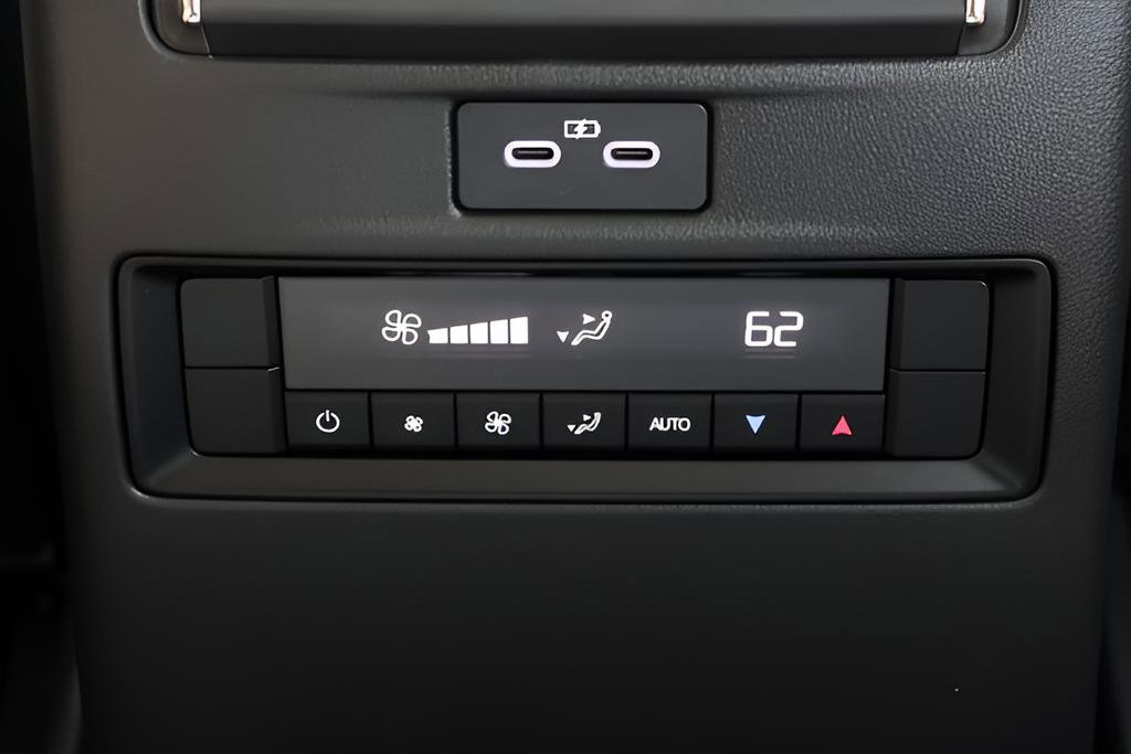 New 2025 MAZDA CX-70 Plug-In Hybrid w/ Premium Pkg AWD/4WD image 21