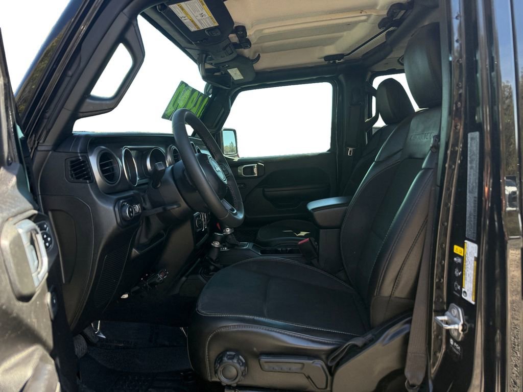 Used 2021 Jeep Gladiator Sport image 9