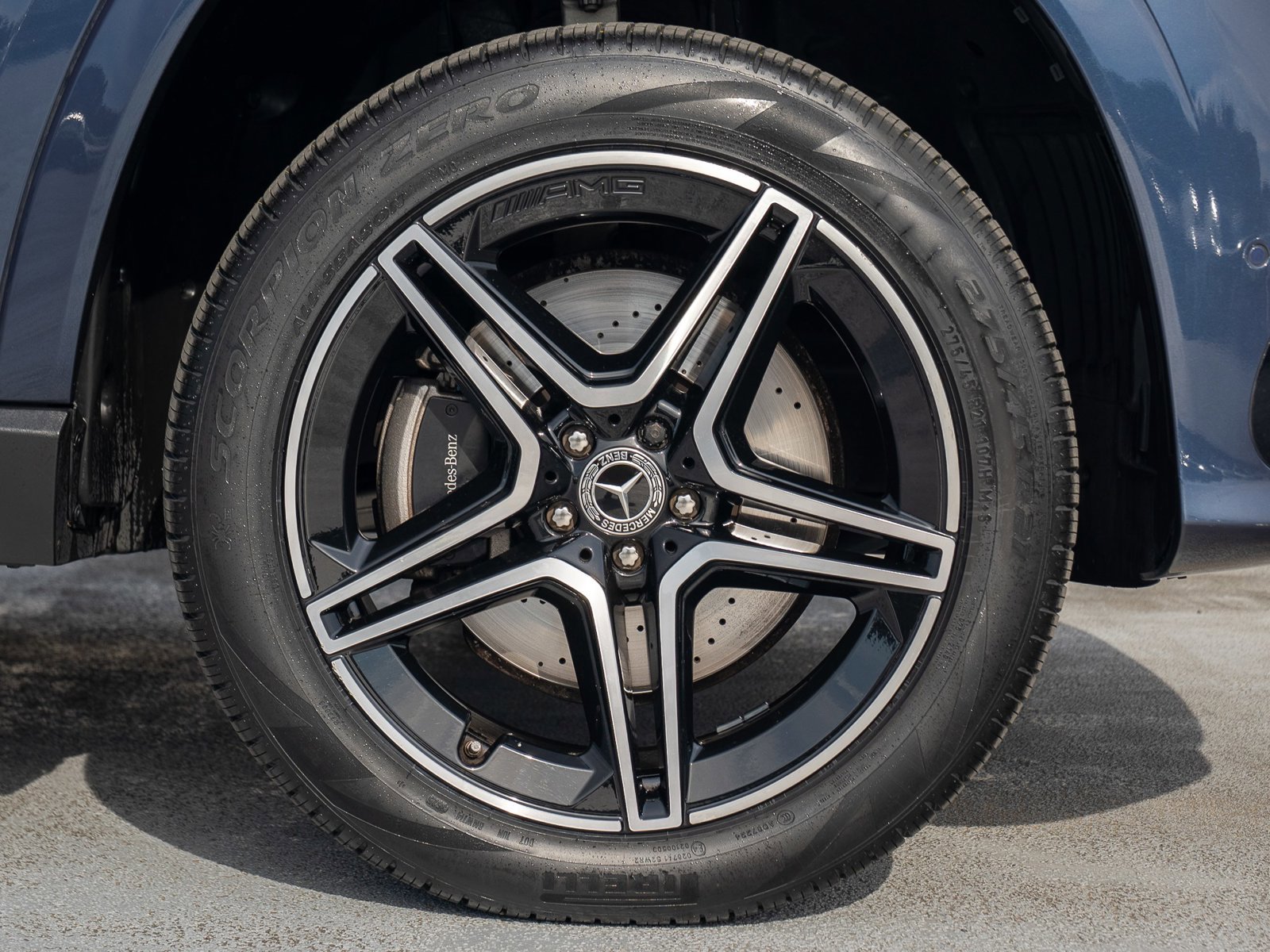 Certified 2024 Mercedes-Benz GLS 450 4MATIC image 15