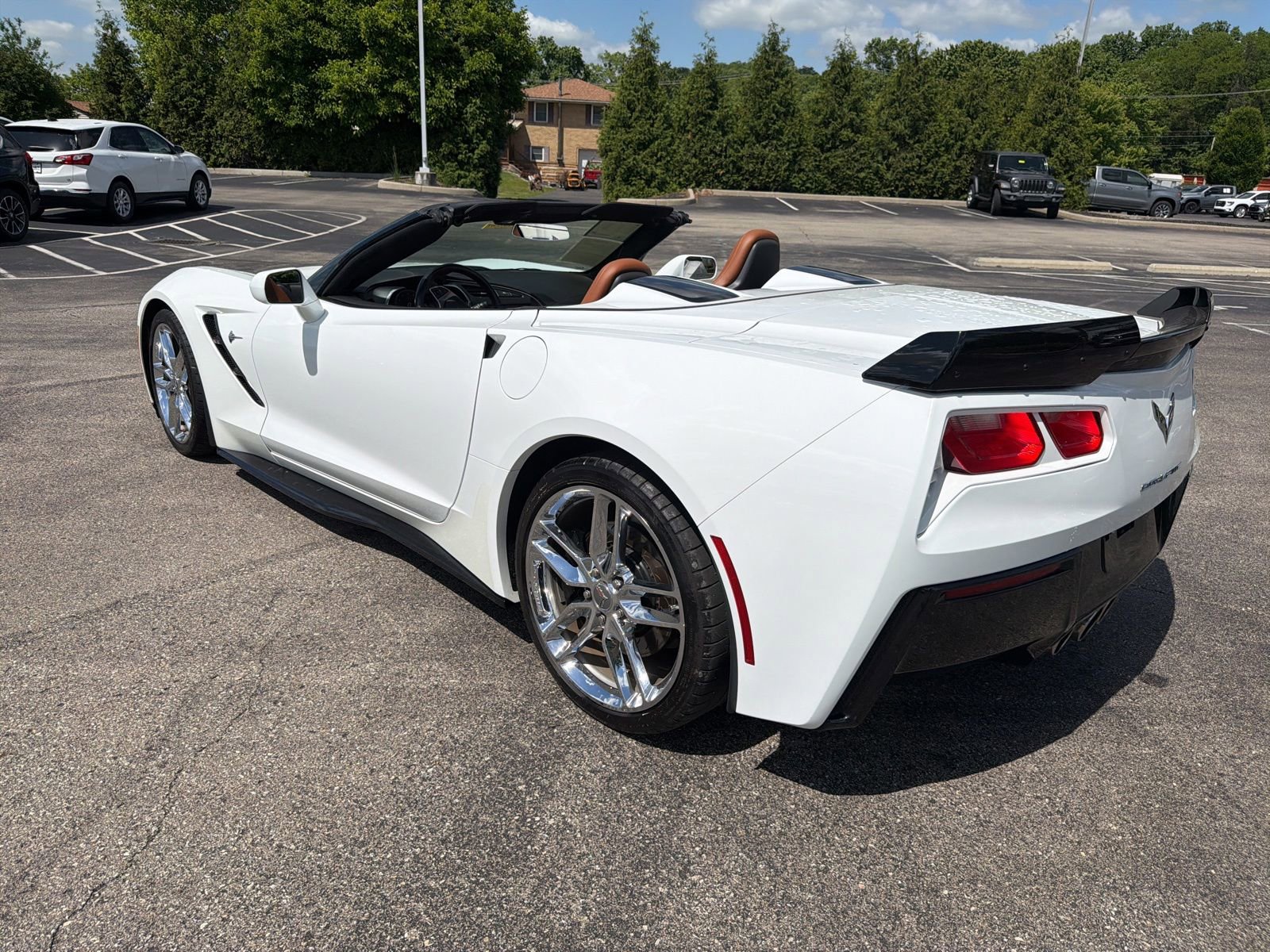 Used 2016 Chevrolet Corvette Stingray Convertible w/ 2LT Preferred Equipment Group RWD image 26
