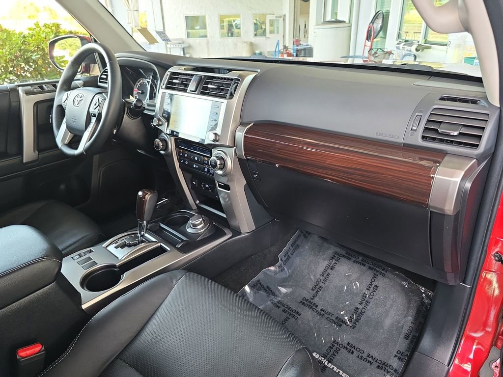 Used 2022 Toyota 4Runner Limited image 34