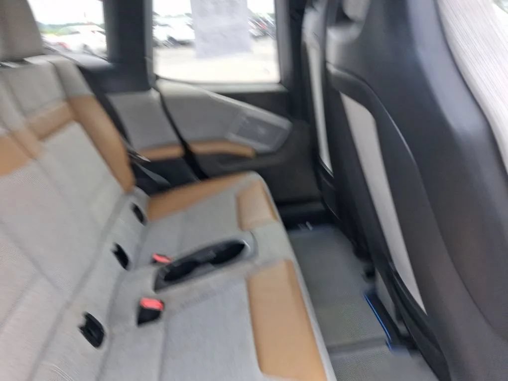 Used 2014 BMW i3 w/ Range Extender RWD image 29