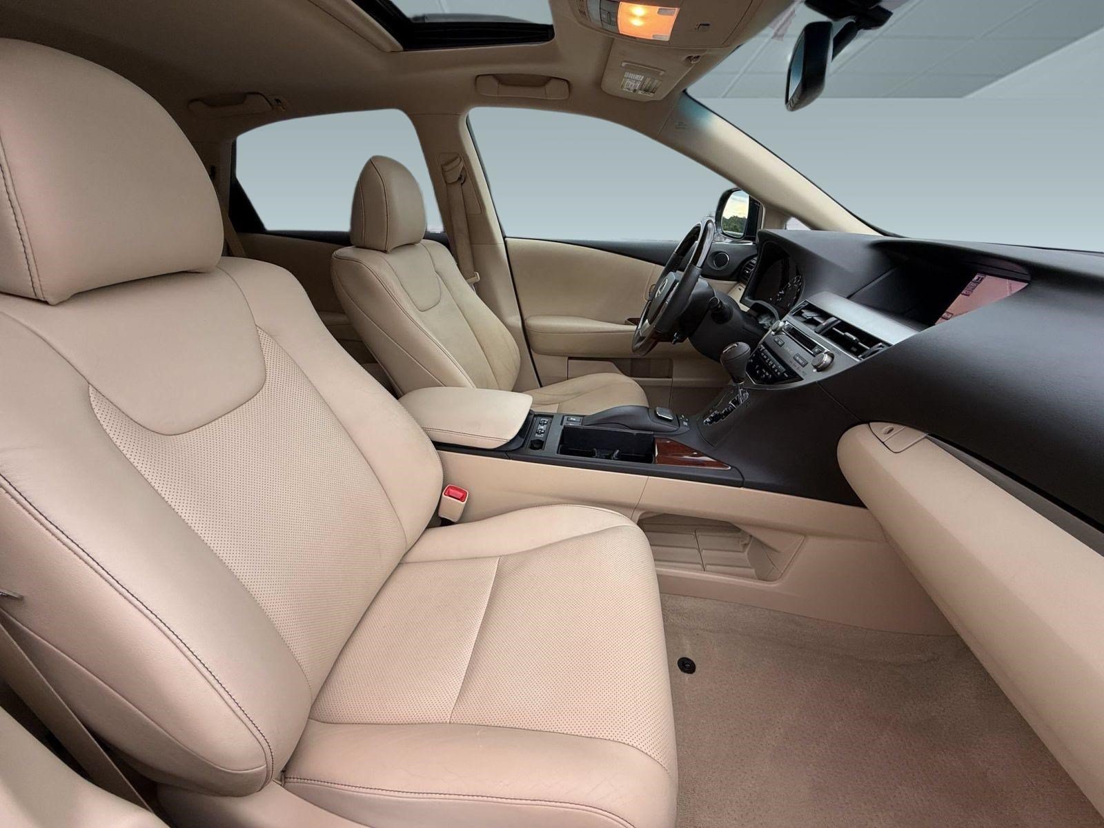Used 2014 Lexus RX 350 AWD w/ Navigation Package image 26