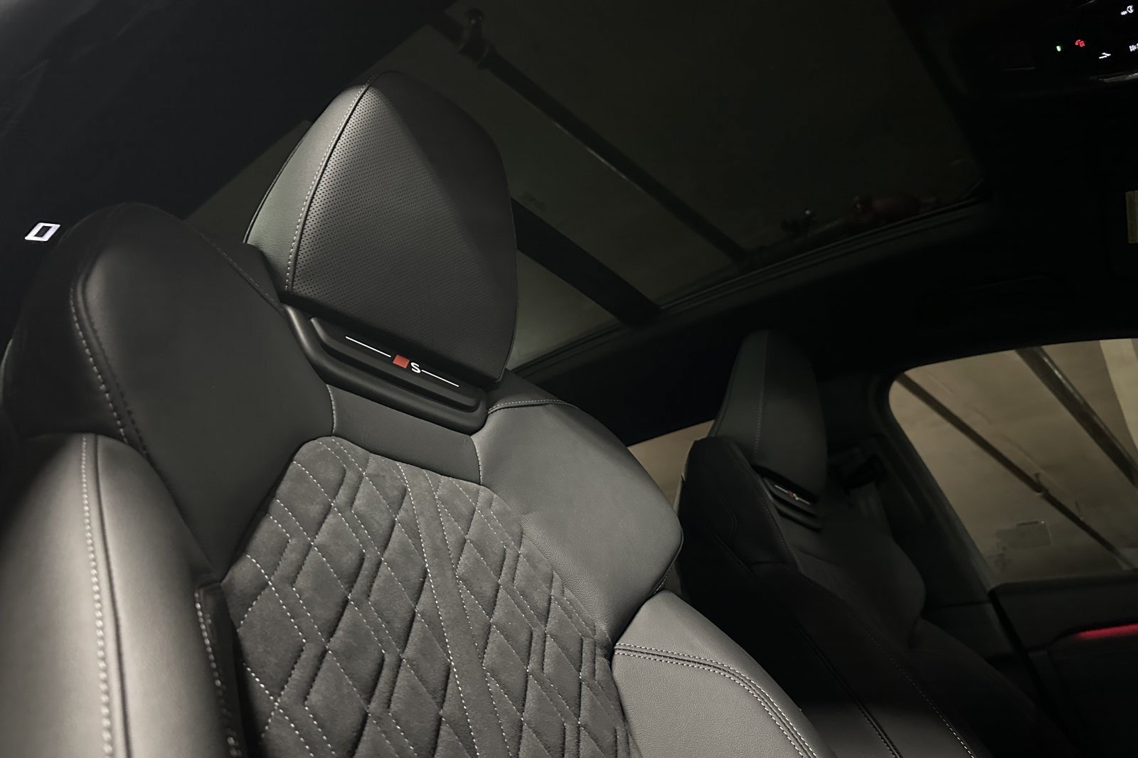 New 2027 Audi SQ6 e-tron Premium Plus AWD/4WD image 16