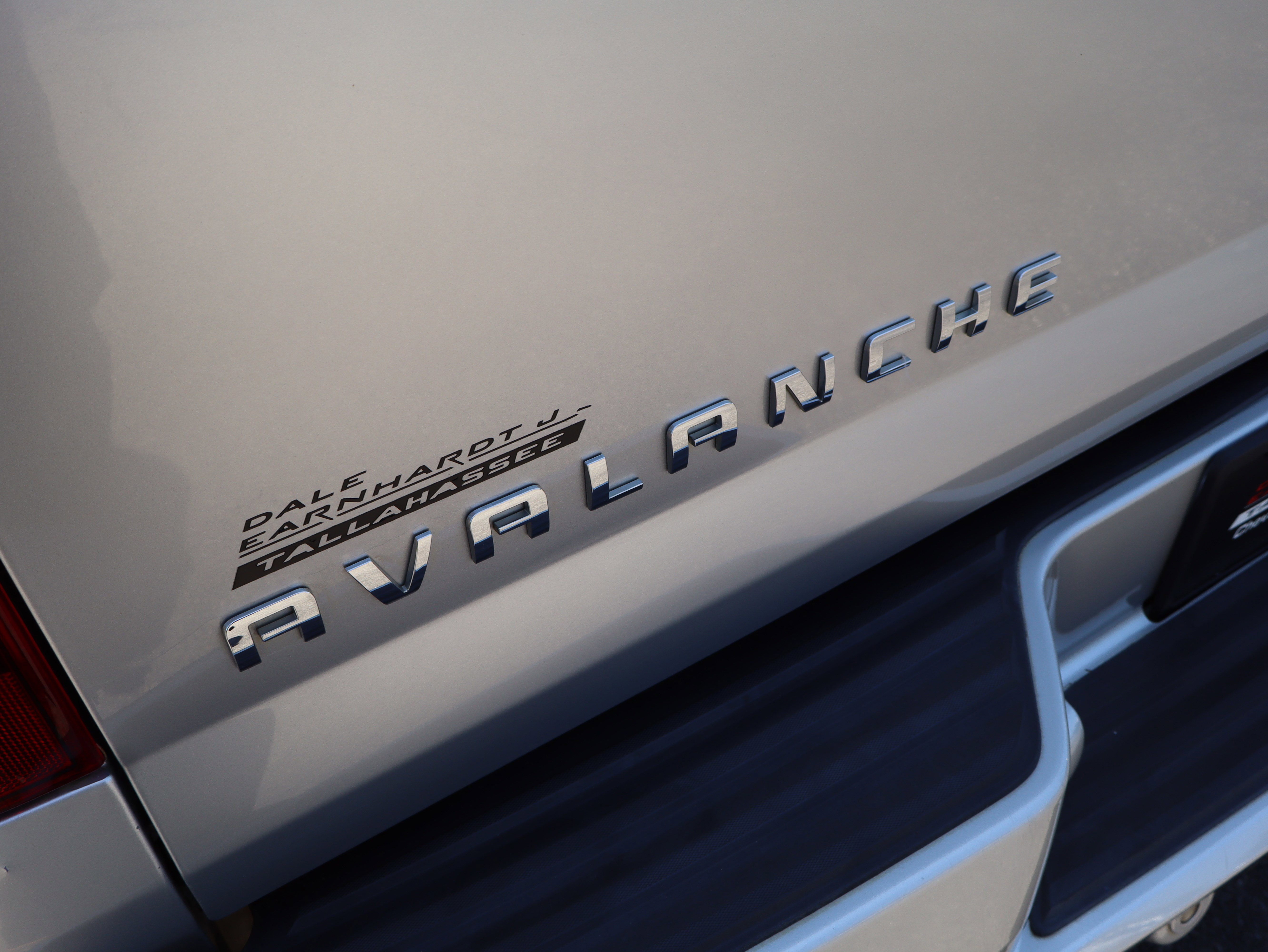 Used 2013 Chevrolet Avalanche LT AWD/4WD image 42