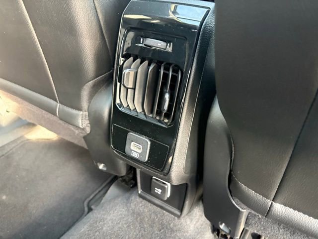 Used 2022 Jeep Compass Limited w/ Sun and Sound Group AWD/4WD image 31