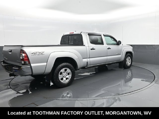 Used 2011 Toyota Tacoma 4x4 Double Cab w/ SR5 Pkg #2 image 18