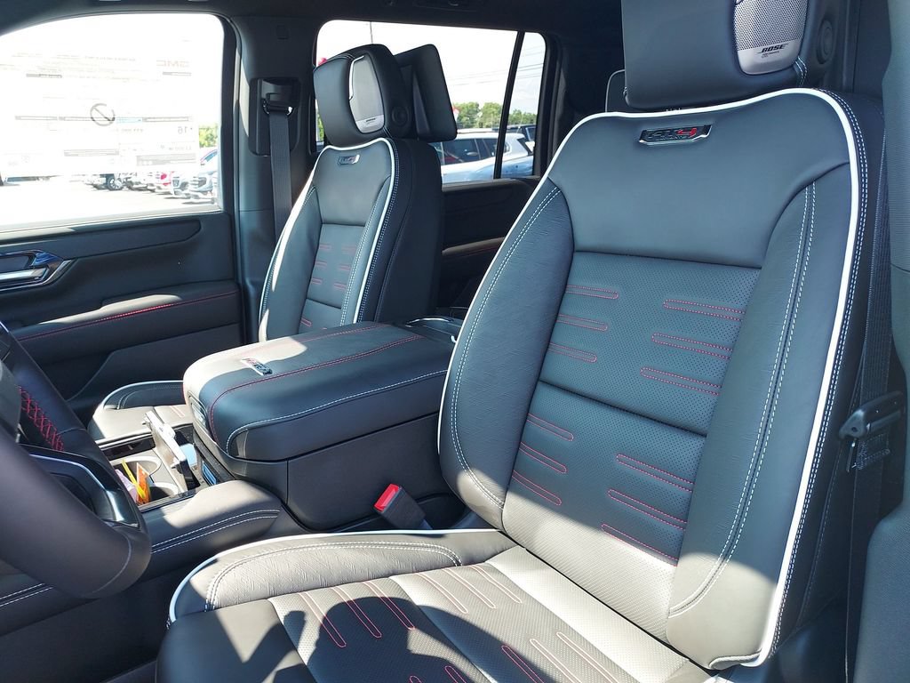 New 2026 GMC Yukon XL AT4 Ultimate w/ LPO, Floor Liner Package AWD/4WD image 17