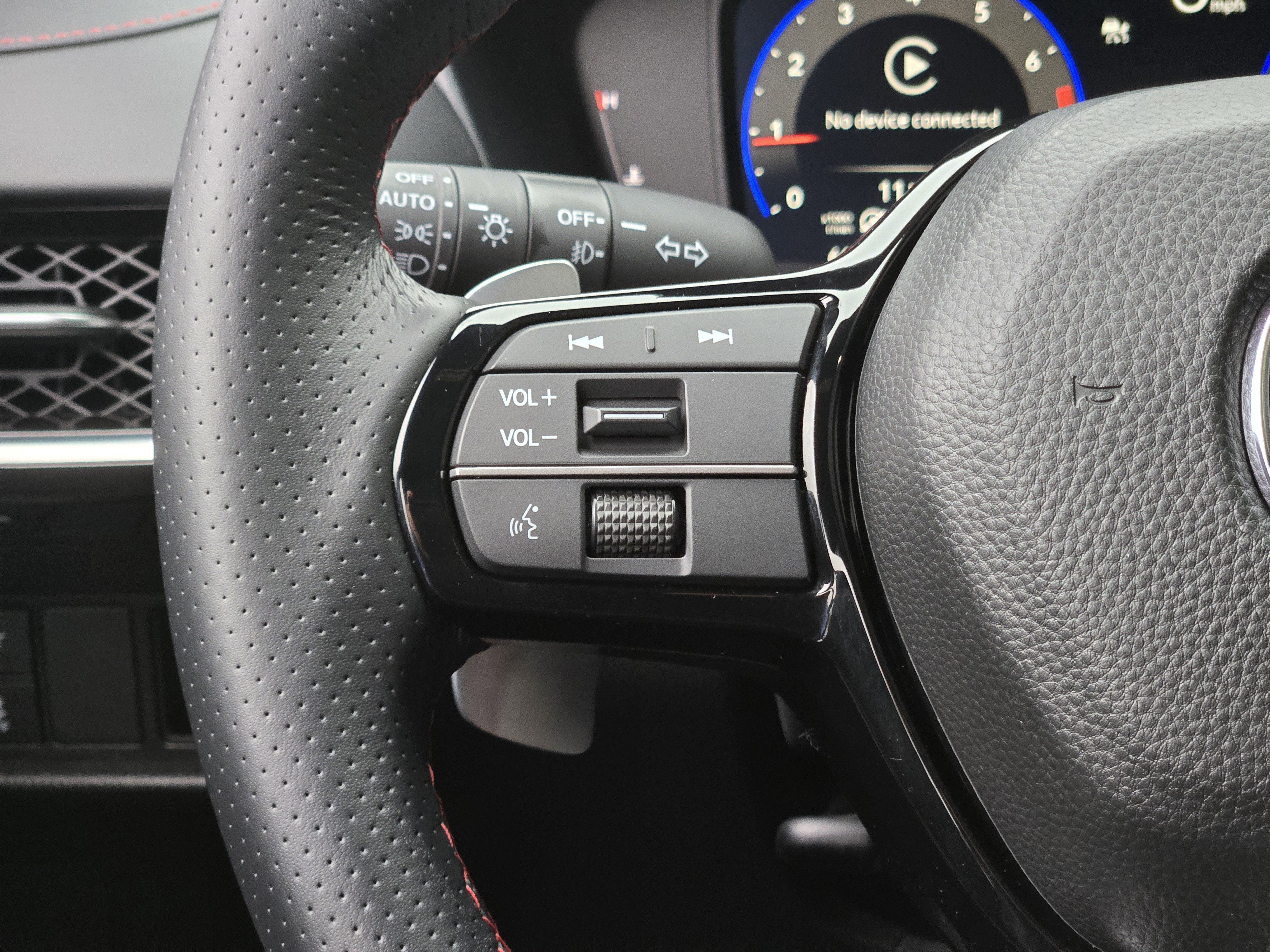 Certified 2025 Acura ADX A-Spec FWD image 28