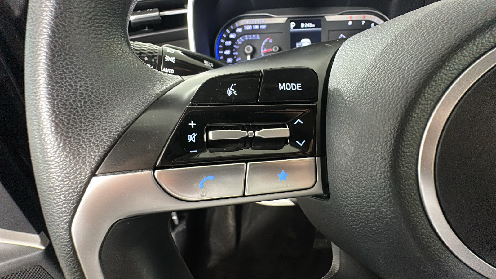 Certified 2024 Hyundai Tucson SEL FWD image 21
