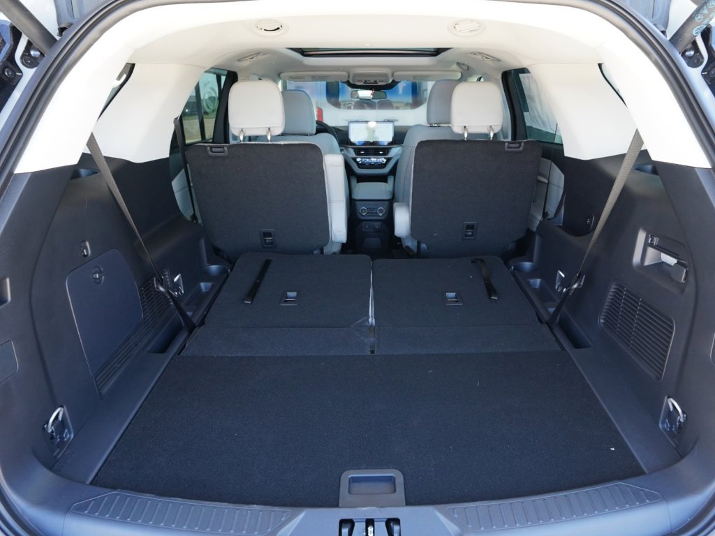 New 2026 Ford Explorer Active w/ Active Comfort Package AWD/4WD image 23