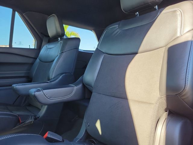 Used 2022 Ford Explorer ST image 10