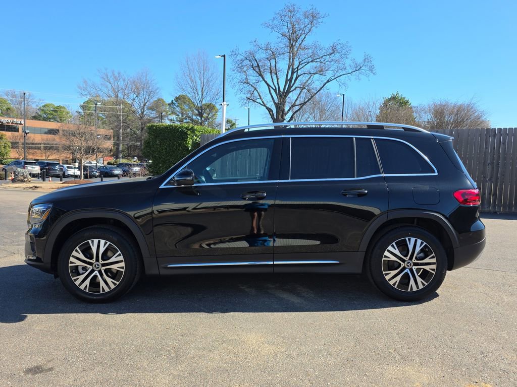 New 2026 Mercedes-Benz GLB 250 4MATIC image 2