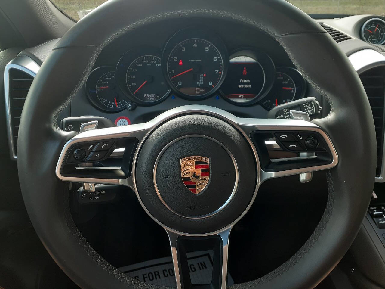 Used 2017 Porsche Cayenne Platinum Edition image 11