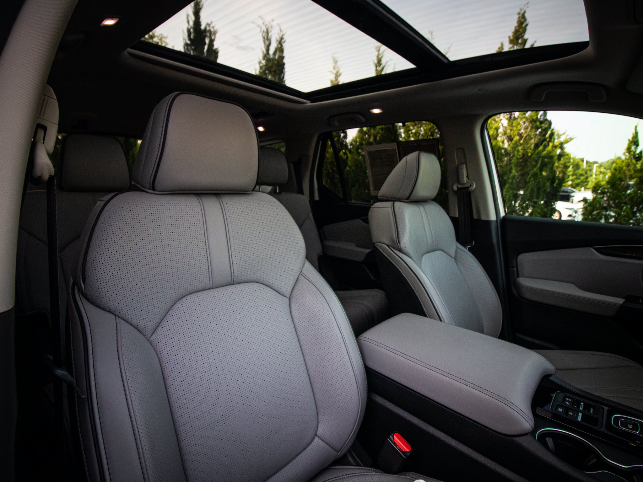 Certified 2025 Honda Pilot Elite image 34