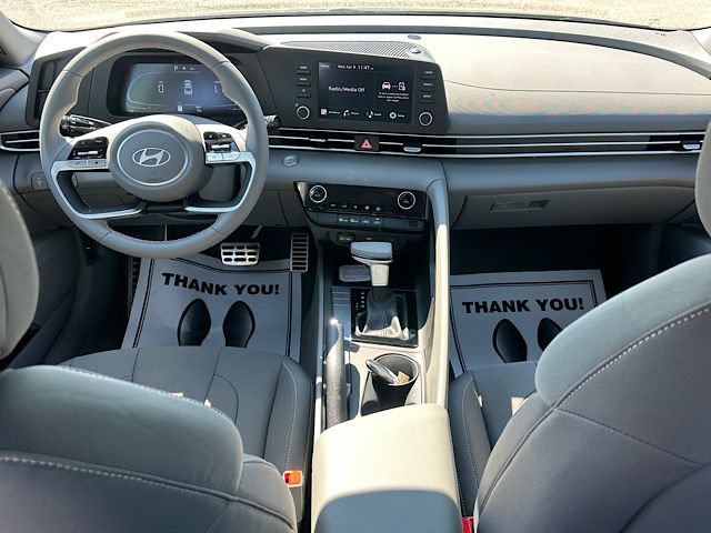 Used 2026 Hyundai Elantra Sport FWD image 13