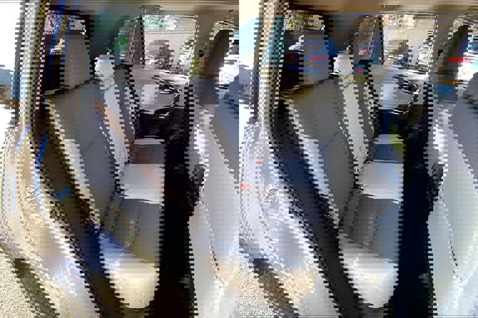 Used 2024 Toyota RAV4 XLE w/ Convenience Package image 20