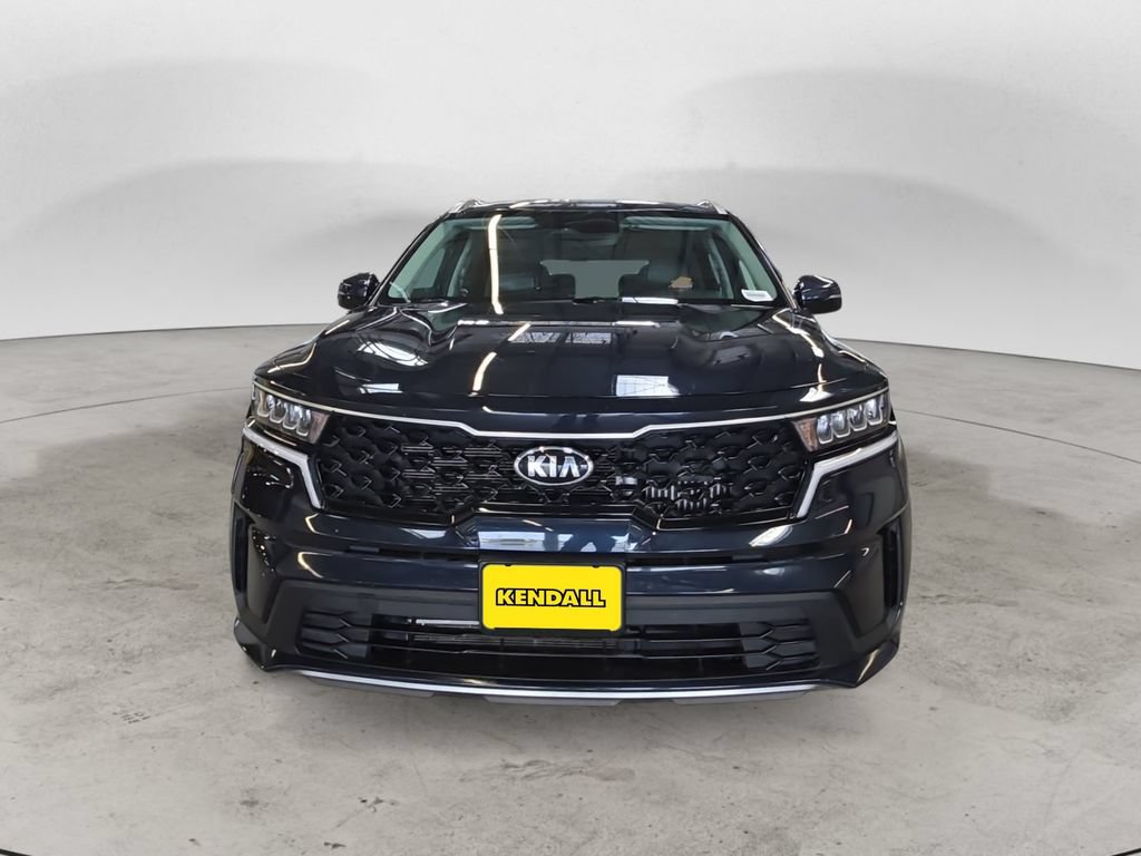 Used 2021 Kia Sorento S FWD image 2