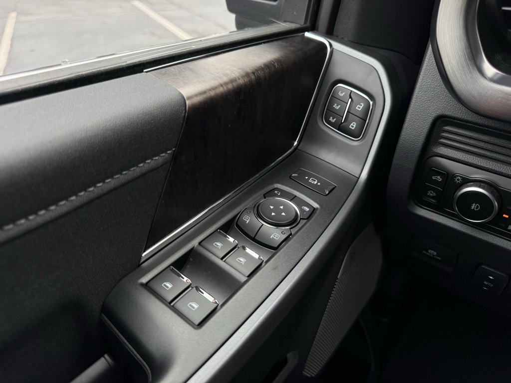 New 2026 Ford F350 Lariat w/ Chrome Package image 12