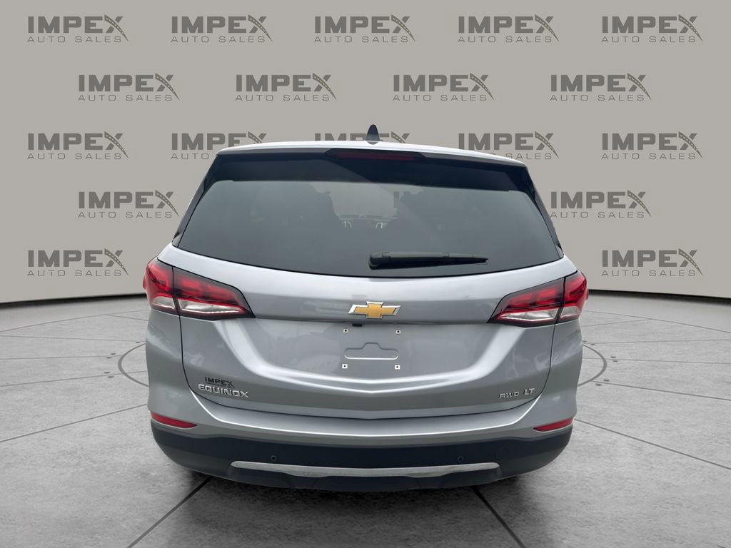 Used 2024 Chevrolet Equinox LT w/ Driver Convenience Package image 4