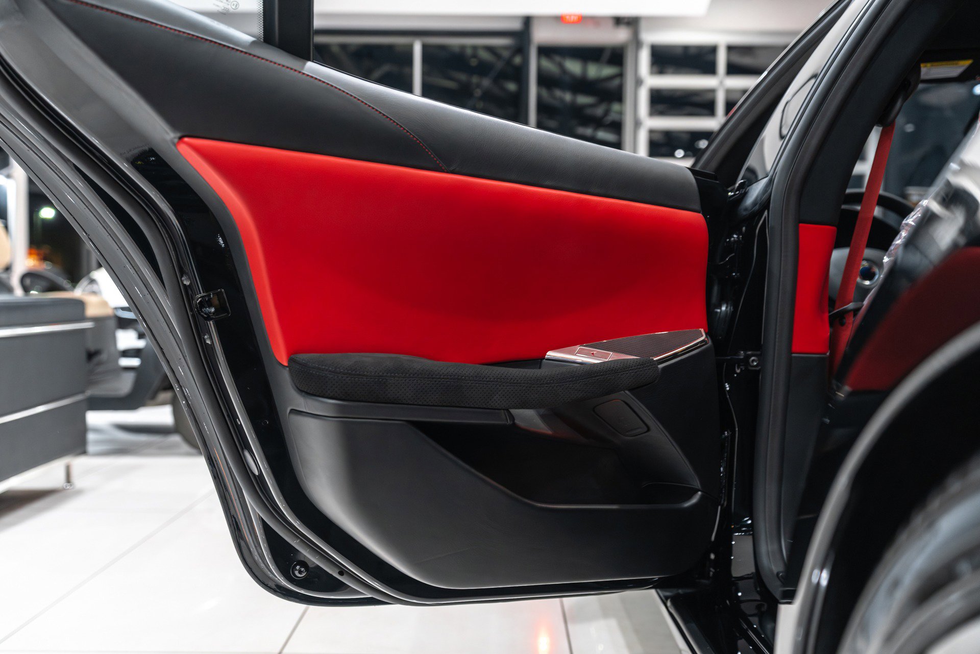 Used 2025 Karma Revero Luxury image 37