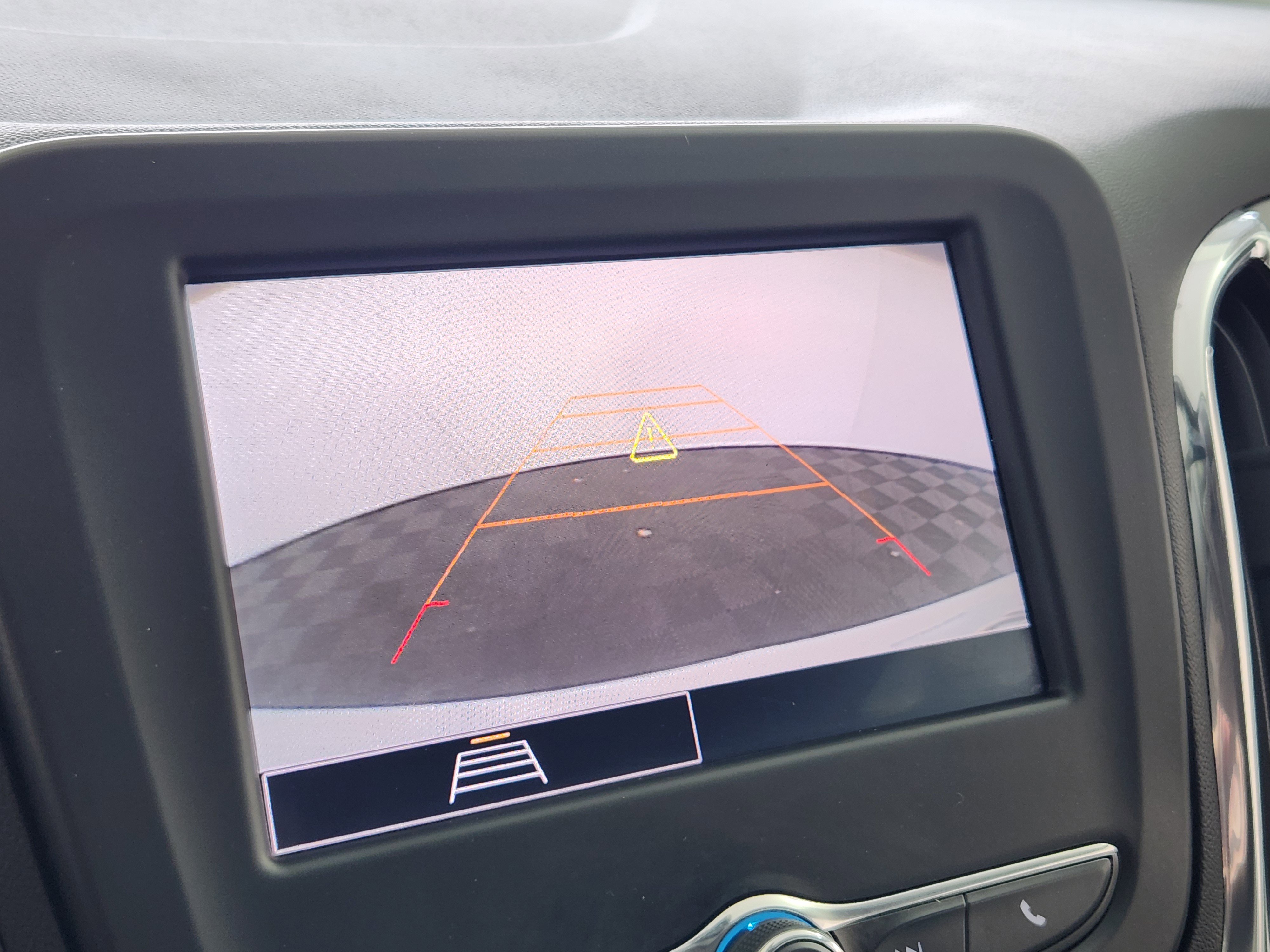 Used 2023 Chevrolet Equinox LS AWD/4WD image 23