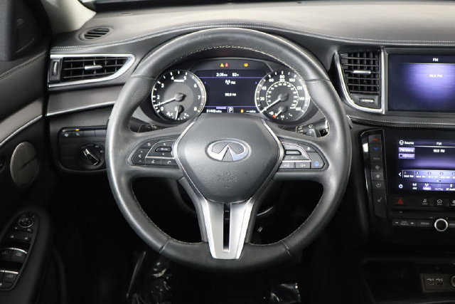 Used 2023 INFINITI QX50 Luxe FWD image 6