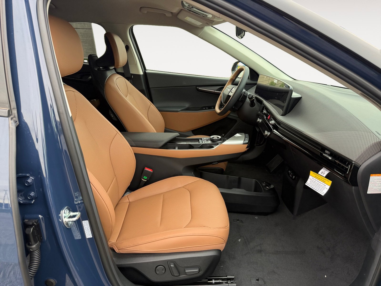 New 2025 Kia EV6 Wind image 19