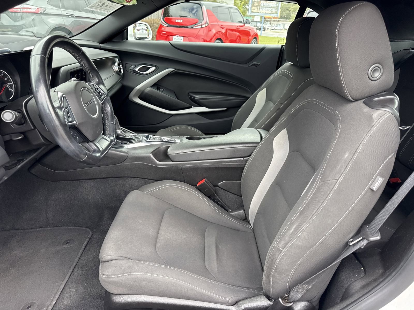 Used 2023 Chevrolet Camaro LT image 9