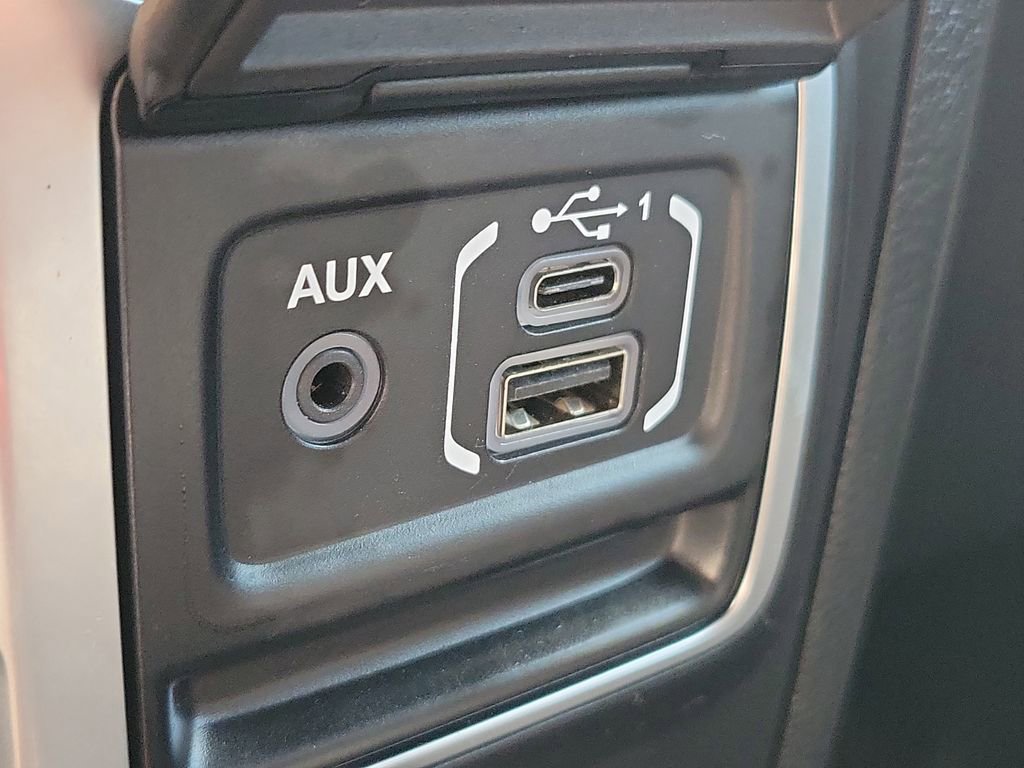 Used 2020 Jeep Gladiator Rubicon w/ Trailer Tow Package image 22