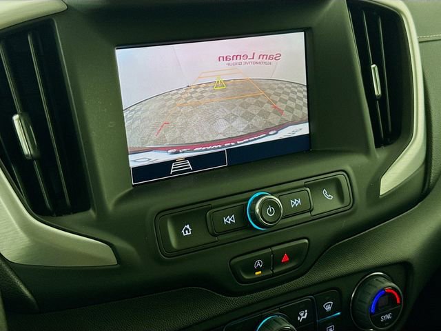 Used 2024 GMC Terrain SLE w/ Driver Convenience Package image 13