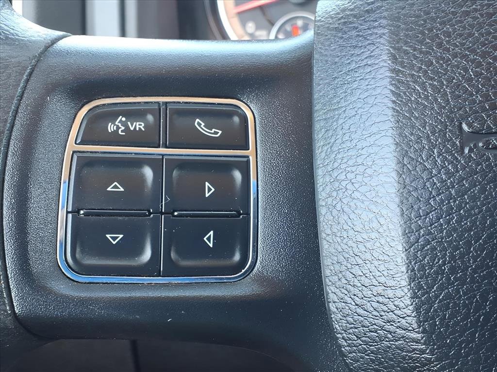 Used 2019 RAM 1500 Classic SLT image 27