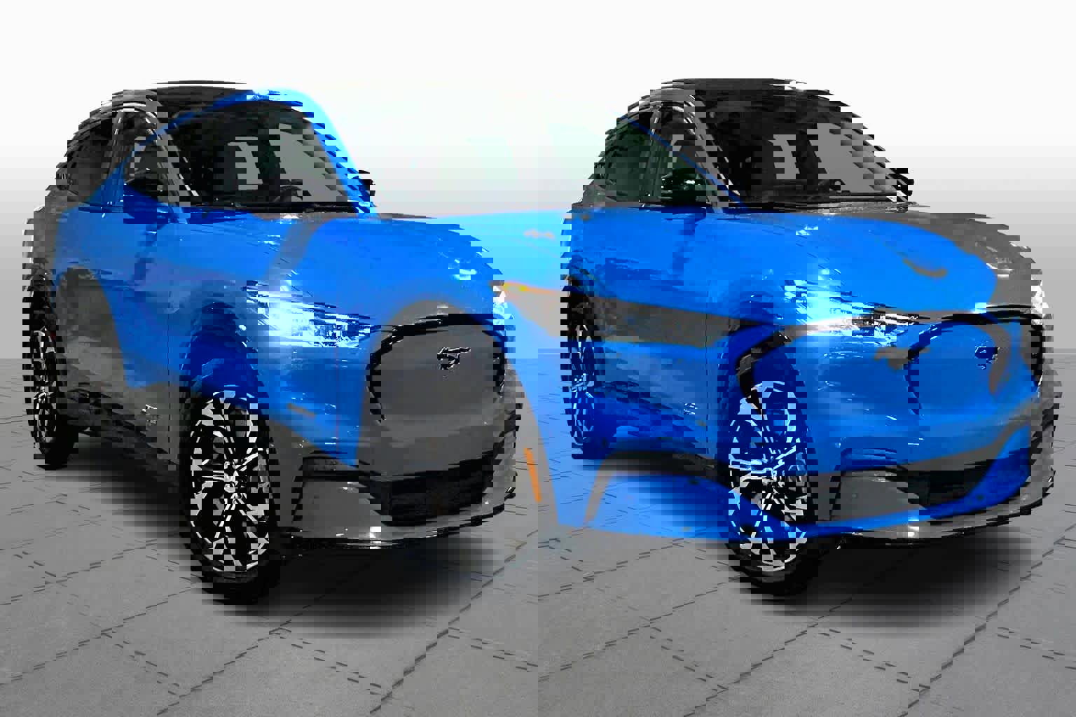 Used 2023 Ford Mustang Mach-E Premium image 6