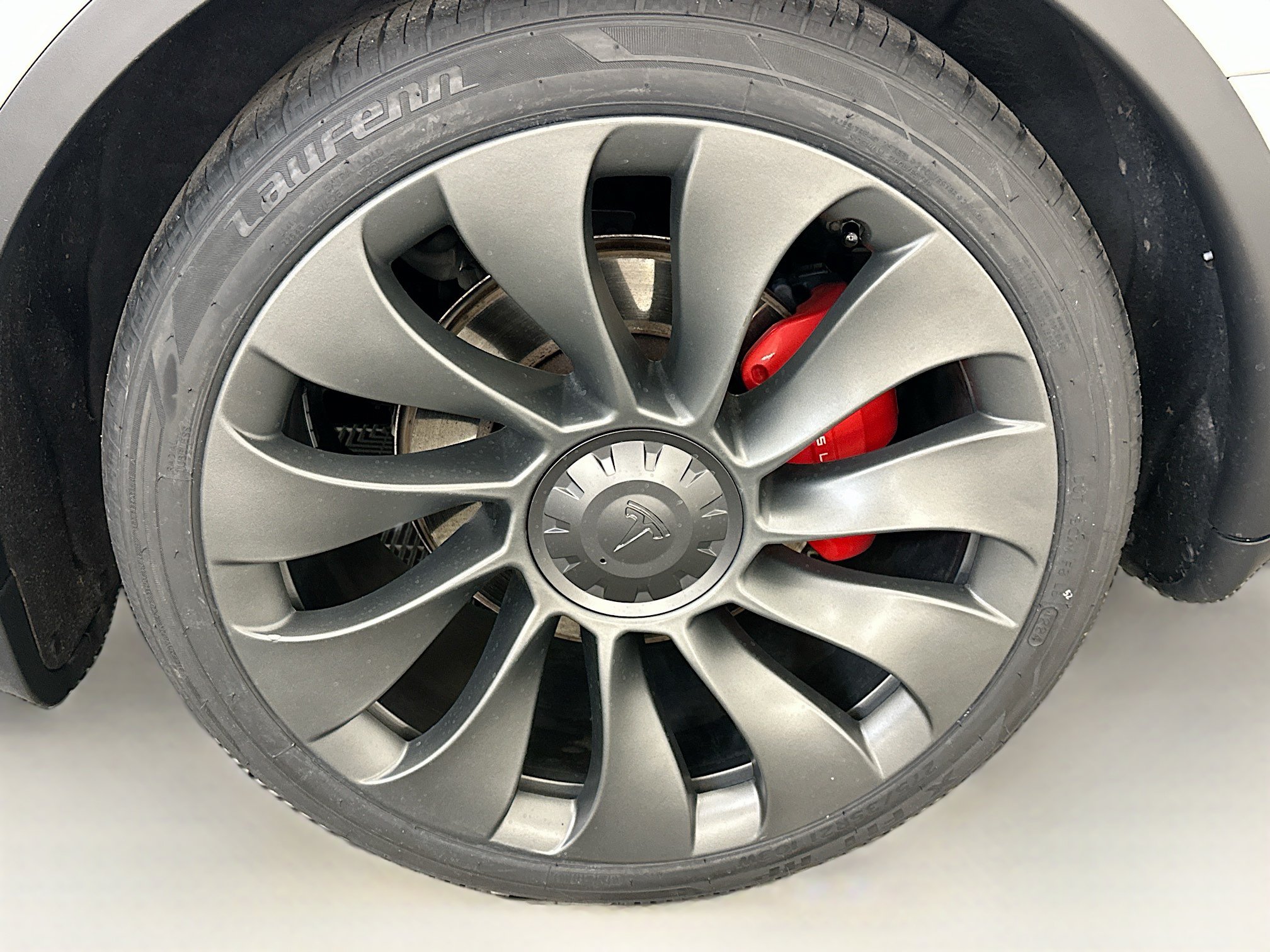 Used 2022 Tesla Model Y Performance AWD/4WD image 11