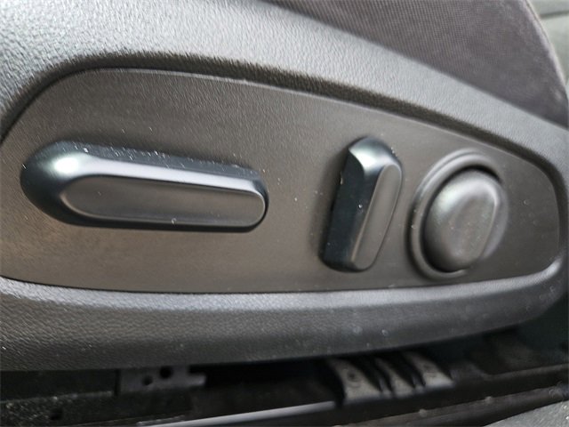 Used 2023 Chevrolet Malibu LT image 14